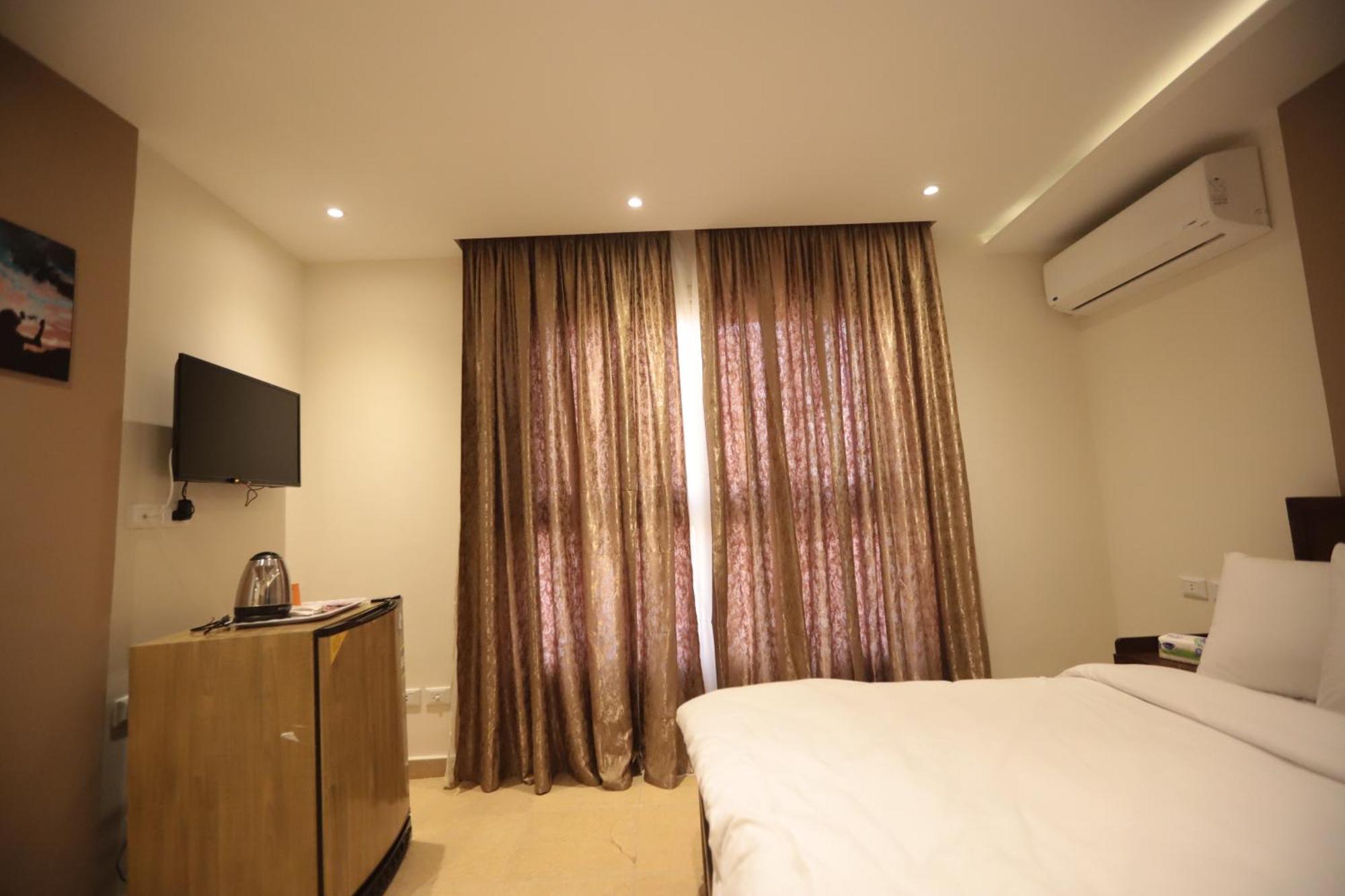 King Khafren View Inn Kafrat al Jabal Exterior photo