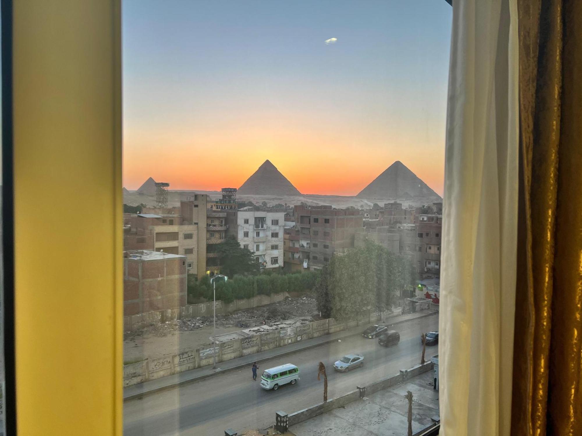 King Khafren View Inn Kafrat al Jabal Exterior photo